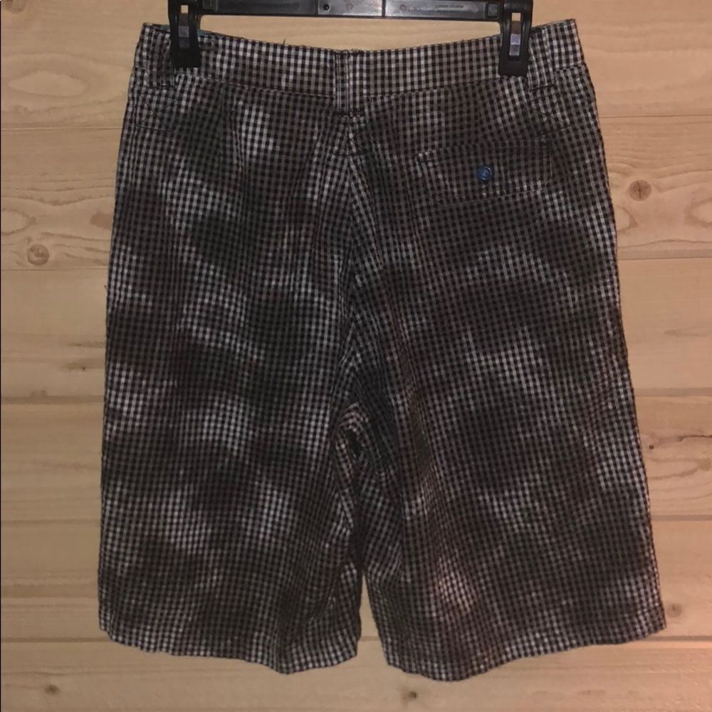 Aknowledge‎ Shorts - Picture 6 of 10